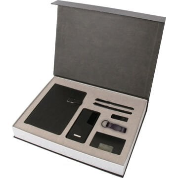 Wings Protesilaos - 13000Mah Powerbank + 13x21 Defter + 16Gb. Usb Bellek + Deri Metal Anahtarlık + Kartvizitlik + Roller&Tükenmez Kalem Seti Kutulu Set | Hepsi İsme Özel