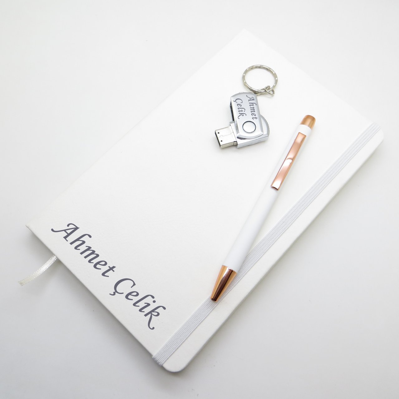Wings SG166 İsme Özel Beyaz Defter + 16GB Usb Bellek + Touch Kalem Set | Hepsi İsme Özel