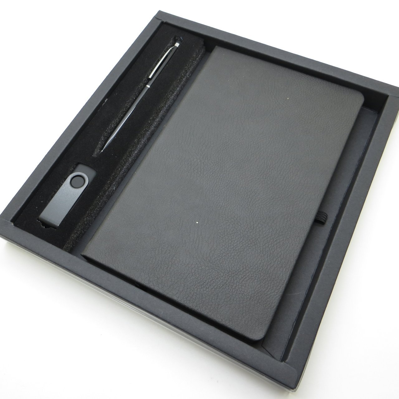 Wings SG174 Kutulu Siyah İsme Özel Defter + 16GB Usb Bellek + Touch Kalem Set | Hepsi İsme Özel
