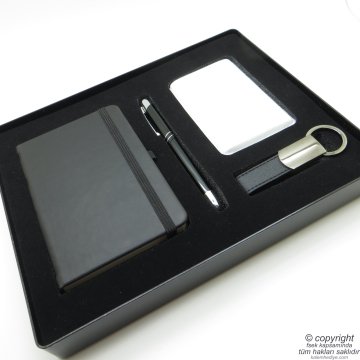 Wings Bred Beyaz Hediyelik Set | İsme Özel | 6000mAh Powebank + Anahtarlık + Roller Kalem | Hepsi İsme Özel