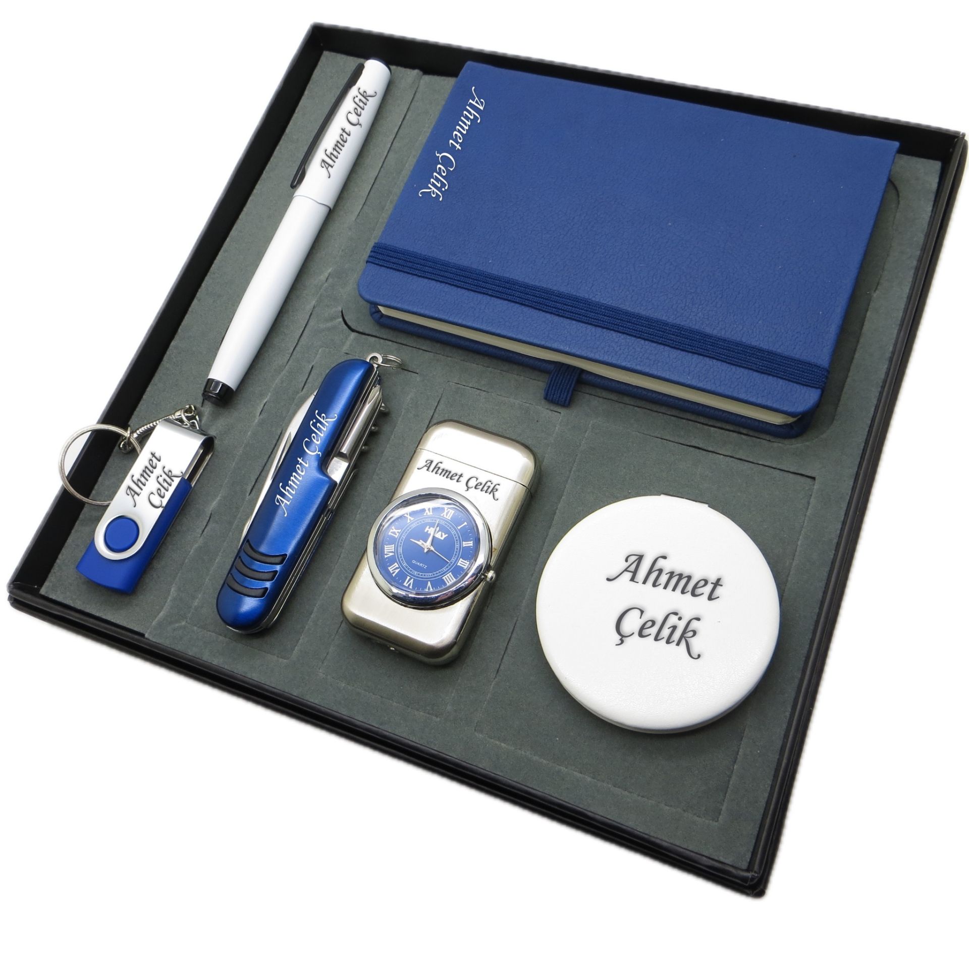 Signator® Lacus | Kişiye Özel Set - 32 Gb. Usb Bellek + Saatli Çakmak + Not defteri  + Çok Fonksiyonlu Çakı + Kalem ve El Aynası | İsme Özel Hediyelik Set
