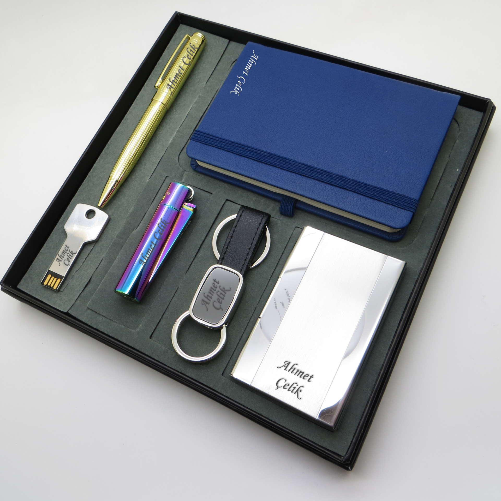 Signator® Nebula | Kişiye Özel Set - 32 Gb. Anahtar Usb Bellek + Clipper Çakmak + Not defteri  + Anahtarlık + Kalem ve Kartvizitlik | İsme Özel Hediyelik Set