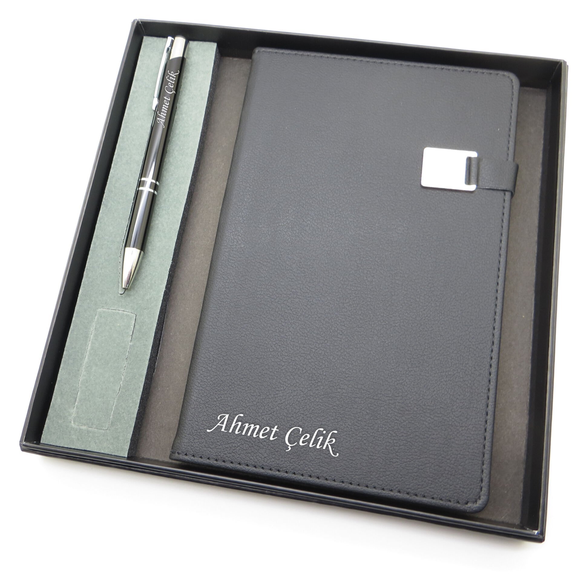 Signator® Codex | N123 Kişiye Özel Defterli Set - İsme Özel Siyah Kalem + İsme Özel Siyah Defter | İsme Özel Kutusunda Hediyelik Set