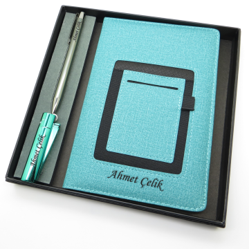 Signator® Codex | N128 Kişiye Özel Defterli Set - İsme Özel Gümüş Kalem + İsme Özel Turkuaz Defter + İsme Özel Çakmak| İsme Özel Kutusunda Hediyelik Set