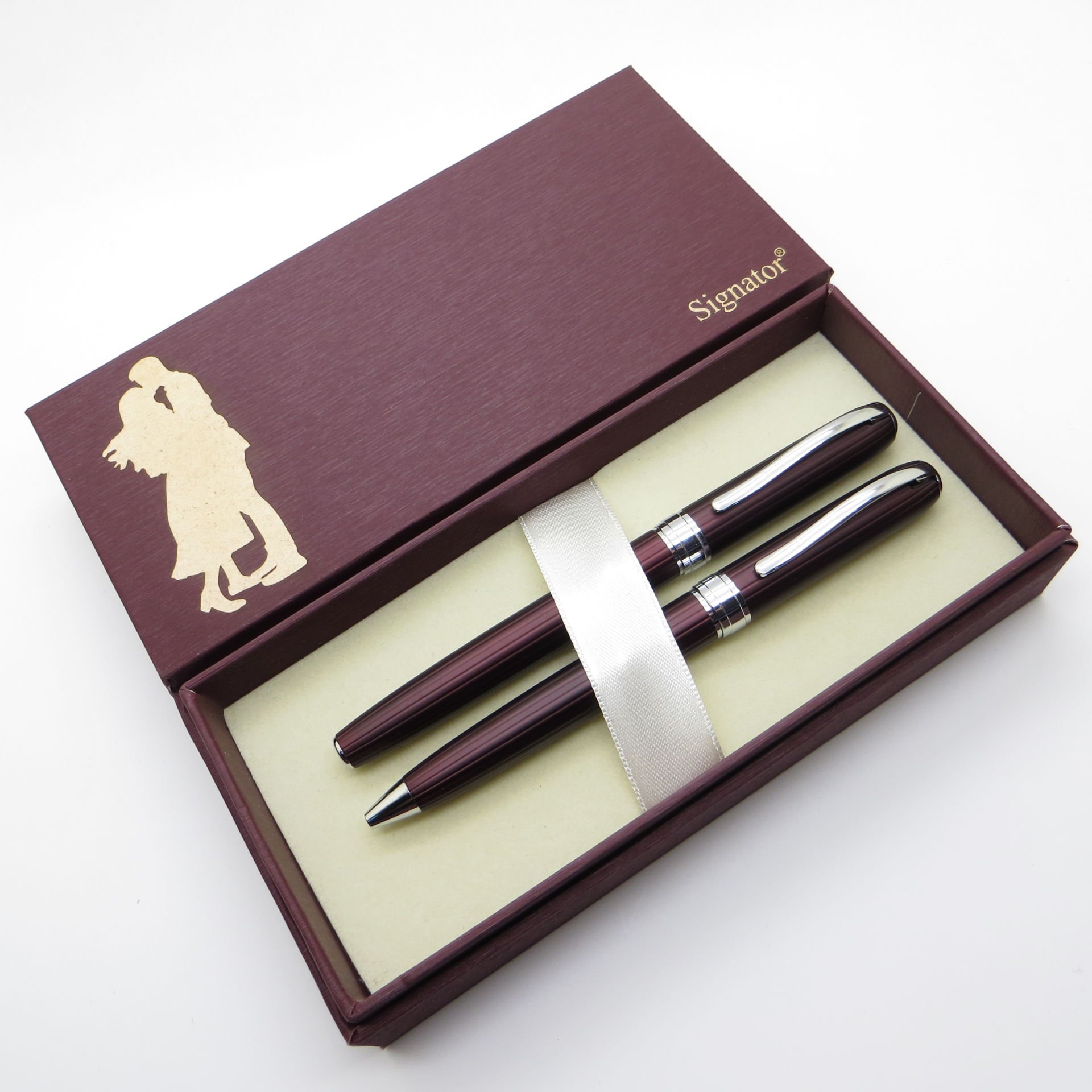 Signator® S271 Bordo Dokulu Kalem Seti - Roller Kalem + Tükenmez Kalem | İsme Özel Kalem | Hediyelik Kalem