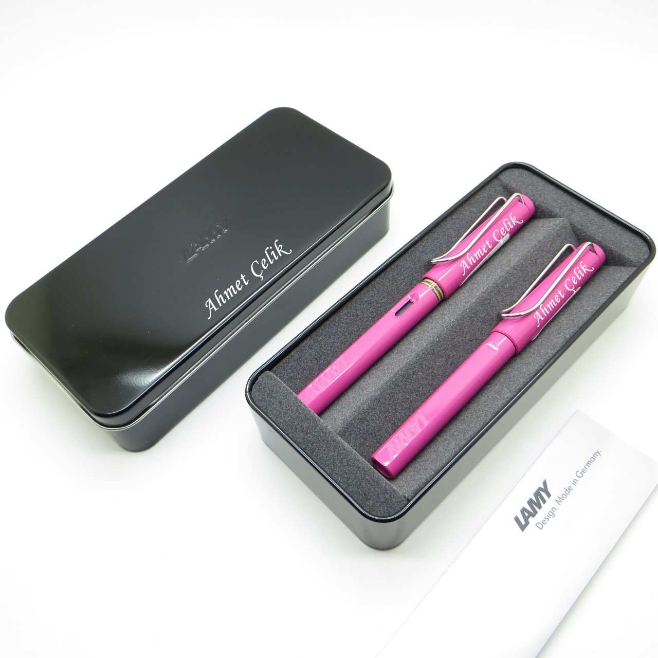 Lamy Safari Pembe Dolma Kalem + Roller Kalem Seti + Metal Kutu | İsme Özel