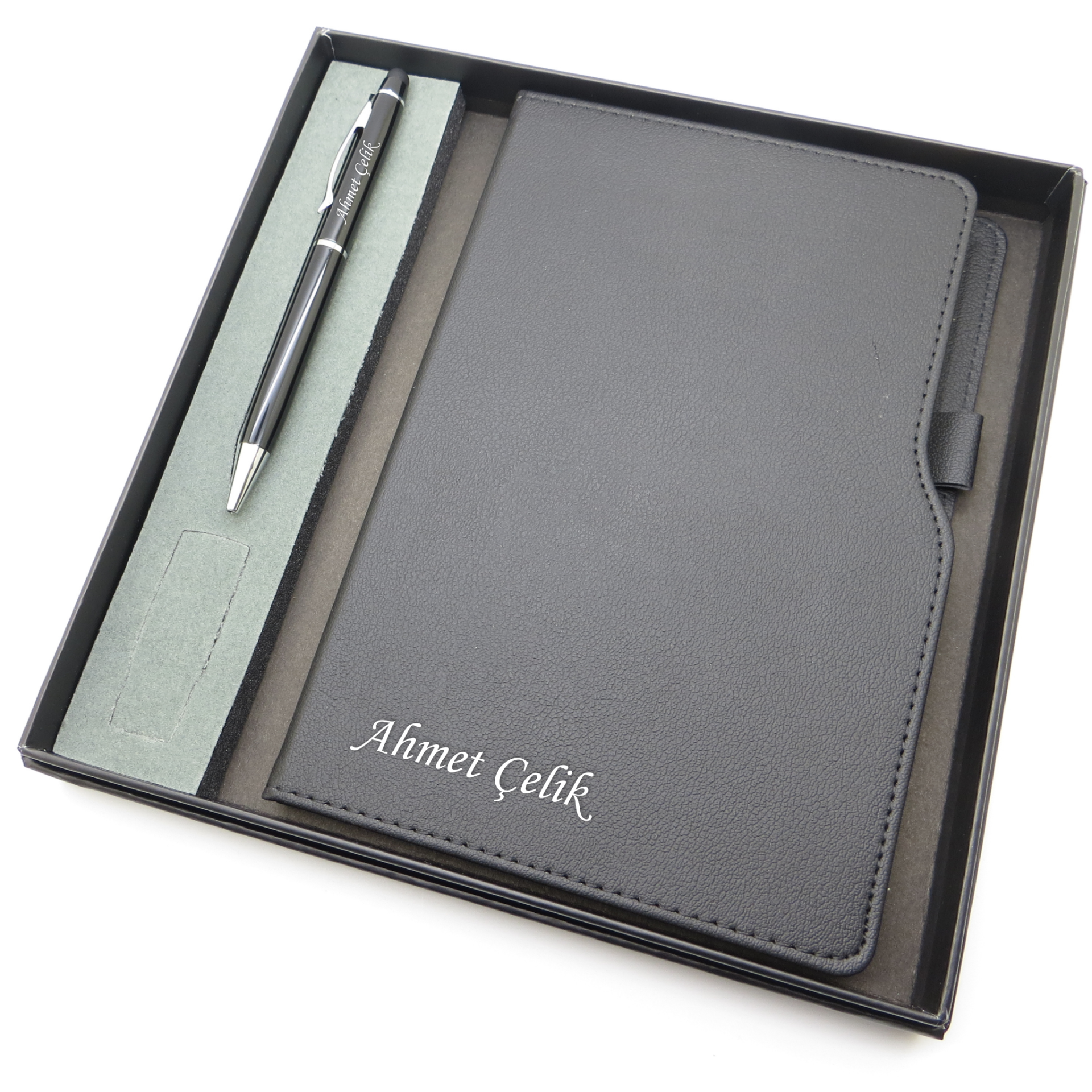 Signator® Codex | N171 Kişiye Özel Defterli Set - İsme Özel Siyah Kalem + İsme Özel Siyah Defter | İsme Özel Kutusunda Hediyelik Set