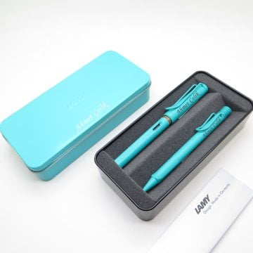 Lamy Safari Candy Aqua Dolma Kalem + Tükenmez Kalem Seti + Metal Kutu | Lamy Kalem | Hepsi İsme Özel