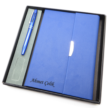 Signator® Codex | N208 Kişiye Özel Defterli Set - İsme Özel Mavi Kalem + İsme Özel Mavi Defter | İsme Özel Kutusunda Hediyelik Set
