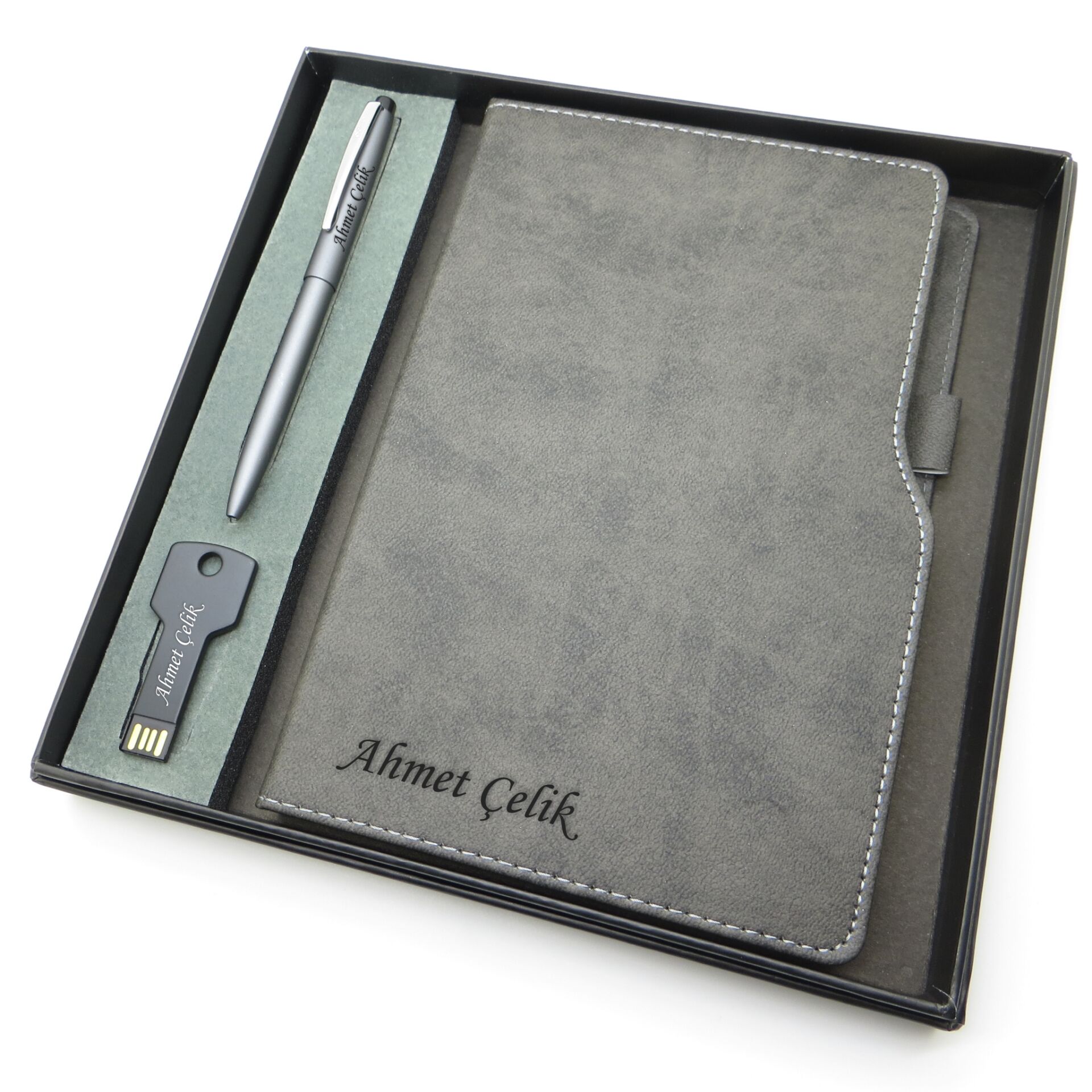 Signator® Codex | N234 Kişiye Özel Defterli Set - Scrikss İsme Özel Gri Kalem + İsme Özel Gri Defter + İsme Özel 32 GB Usb Bellek| İsme Özel Kutusunda Hediyelik Set