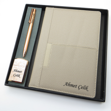 Signator® Codex | N280 Kişiye Özel Defterli Set - İsme Özel Rose Gold Kalem + İsme Özel Bej Defter + İsme Özel Rose Gold Çakmak| İsme Özel Kutusunda Hediyelik Set