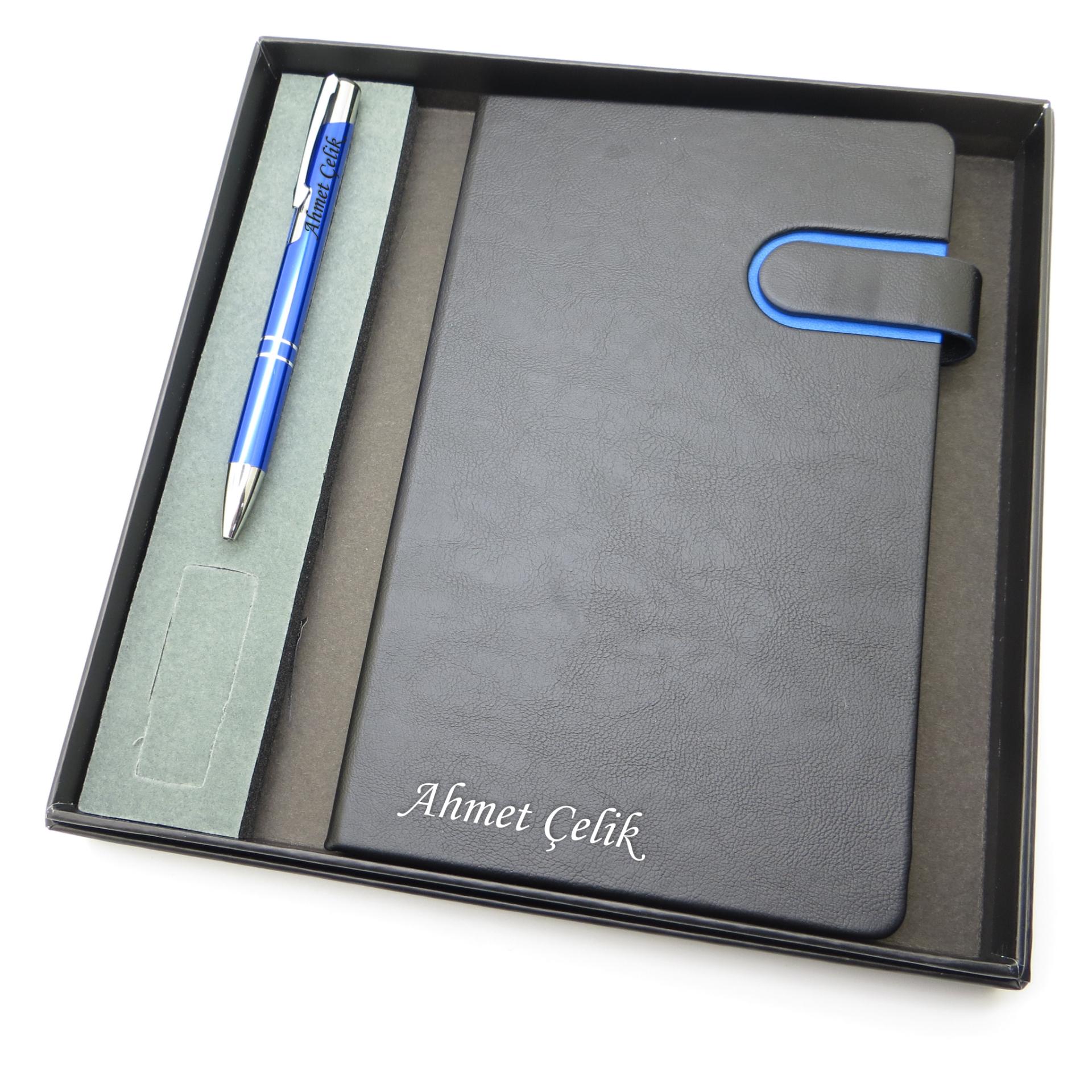 Signator® Codex | N293 Kişiye Özel Defterli Set - İsme Özel Mavi Kalem + İsme Özel Siyah Defter | İsme Özel Kutusunda Hediyelik Set