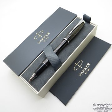 Parker Urban Premium Metal Abanoz Siyah Dolma Kalem | İsme Özel Kalem | Hediyelik Kalem