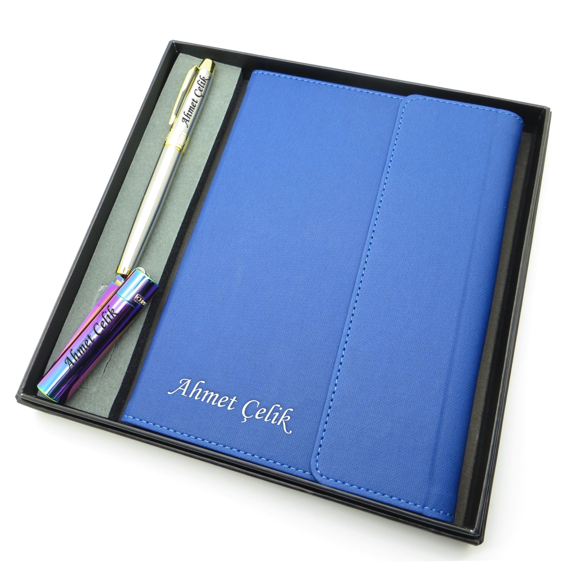 Signator® Codex | N330 Kişiye Özel Defterli Set - İsme Özel Gümüş Kalem + İsme Özel Mavi Defter + İsme Özel Gökkuşağı Çakmak | İsme Özel Kutusunda Hediyelik Set