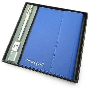 Signator® Codex | N331 Kişiye Özel Defterli Set - İsme Özel Gümüş Kalem + İsme Özel Mavi Defter + İsme Özel 32 GB Usb Bellek | İsme Özel Kutusunda Hediyelik Set