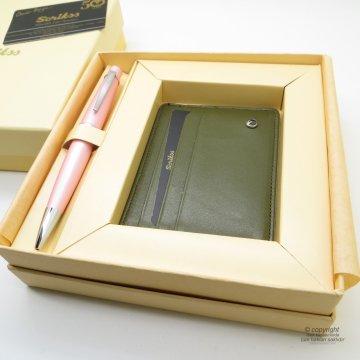 Scrikss İsme Özel Kredi Kartlık + Pembe Kalem Set Haki MD-1217 | Kredi Kartlık + Kalem | Scrikss Kalem | İsme Özel Kalem | Hediyelik Kalem
