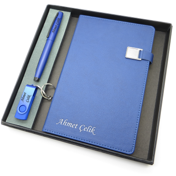 Signator® Codex | N339 Kişiye Özel Defterli Set - İsme Özel Mavi Kalem + İsme Özel Mavi Defter + İsme Özel 32 GB Usb Bellek | İsme Özel Kutusunda Hediyelik Set
