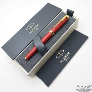 Parker IM Premium Saten Kırmızı Altın Desenli Roller Kalem | İsme Özel Kalem