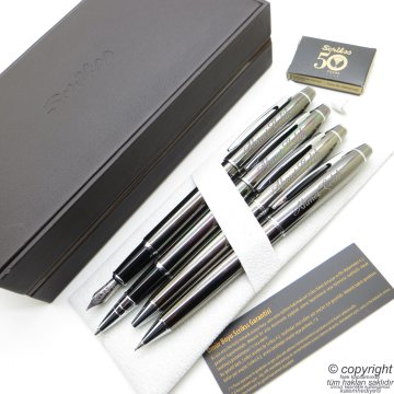 Scrikss 35 4'lü Set Titanium Deri Ahşap Kutulu | Dolma Kalem + Roller Kalem + Tükenmez Kalem + Versatil Kalem Seti | Scrikss Noble | İsme Özel Kalem | Hediyelik Kalem