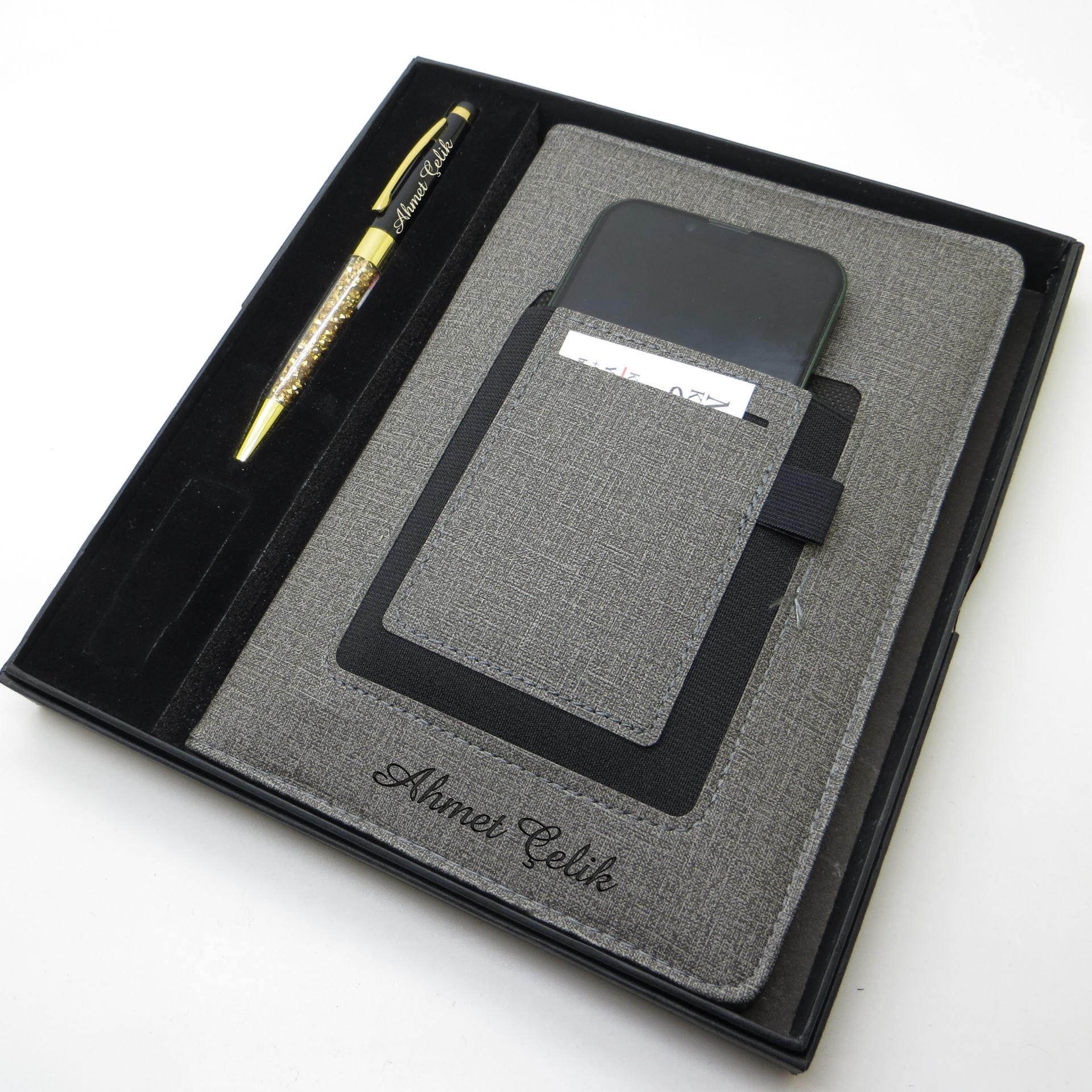 İsme Özel Füme Kanguru Defter & İsme Özel Metal Kalem Seti (Öğretmenler Günü veya başka bir mesaj işlenebilir)