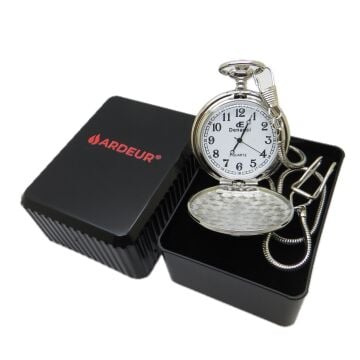 Ardeur® Vintage Ay Yıldız ve Tren Kabartmalı Desen İşlemeli Parlak Krom İsme Özel Lüks Cep Saati | Köstekli Saat