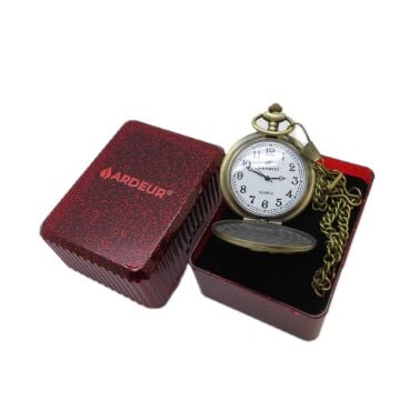 Ardeur® Vintage Ay Yıldız ve Tren Kabartmalı Desen İşlemeli Pirinç İsme Özel Lüks Cep Saati | Köstekli Saat