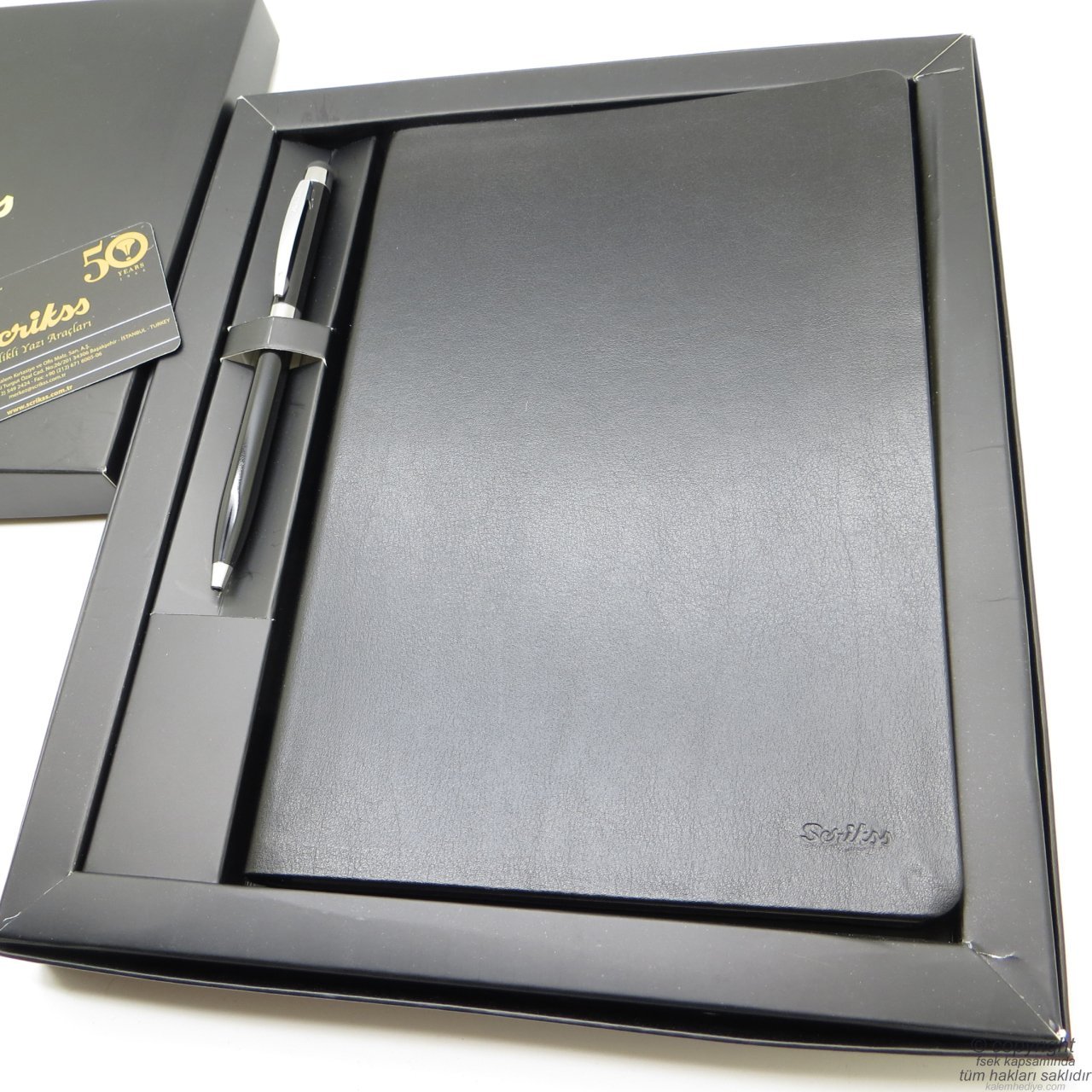 Scrikss İsme Özel Deri Defter Hediye Seti MD-523 Siyah | A5 Deri Defter + Touch Kalem | Scrikss Kalem | İsme Özel Kalem | Hediyelik Set