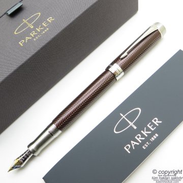 Parker Duofold Prestij Bordo Chevron CT 18K Altın Uç Dolma Kalem | Parker Kalem | İsme Özel Kalem | Hediyelik Kalem