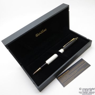 Scrikss Special İsme Özel Beyaz Mat Siyah Altın Ahşap Kutulu Roller Kalem Set