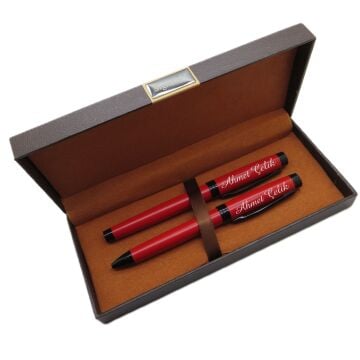 Signator® M567 Mat Kırmızı Kalem Seti | Roller + Tükenmez Kalem | İsme Özel Kalem | Hediyelik Kalem