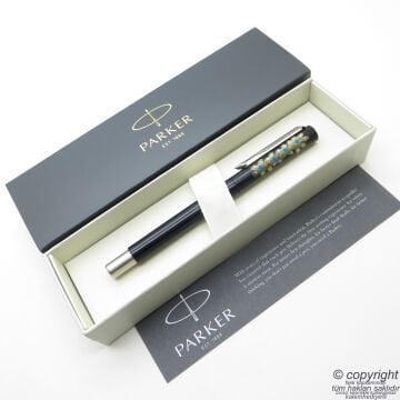 Parker Vector Sanatsal Çizimli Dolma Kalem | Benzersiz üründür. Yalnızca bir adet bulunmaktadır