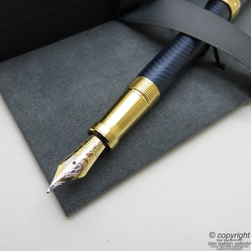 Parker Duofold Prestij Mavi Chevron CT 18K Altın Uç Dolma Kalem | Parker Kalem | İsme Özel Kalem | Hediyelik Kalem