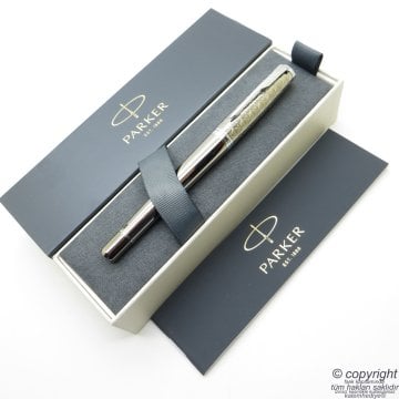 Parker Urban Premium Gümüş Yaldız Dolma Kalem | İsme Özel Kalem
