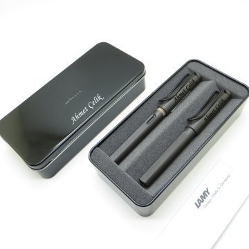 Lamy Safari Mat Siyah Dolma Kalem + Roller Kalem Seti + Metal Kutu |  Lamy Kalem | Hepsi İsme Özel