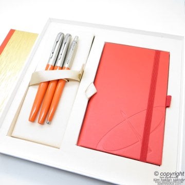 Parker Jotter Original Turuncu İsme Özel Multi Set - Defterli Büyük Kutusunda - Dolma Kalem + Roller Kalem + Tükenmez Kalem | Hediyelik Kalem