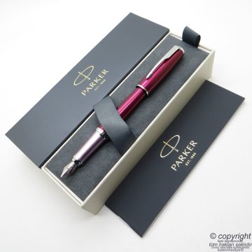 Parker Urban Fuşya Dolma Kalem | İsme Özel Kalem