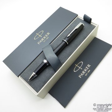 Parker Urban Mat Siyah CT Roller Kalem | İsme Özel Kalem