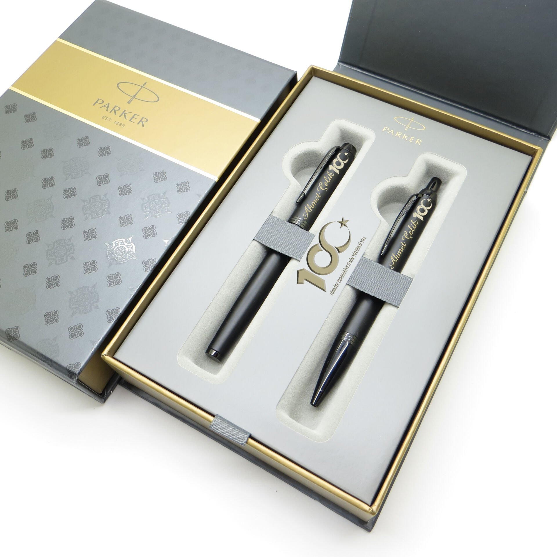 Parker Mat Siyah Yüzüncü Yıl (100. Yıl) Özel Roller Kalem + Tükenmez Kalem Set