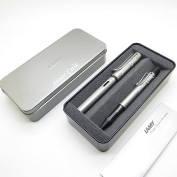 Lamy Al Star Grafit Gri Dolma Kalem + Tükenmez Kalem + Metal Kutu | Lamy Kalem | Hepsi İsme Özel